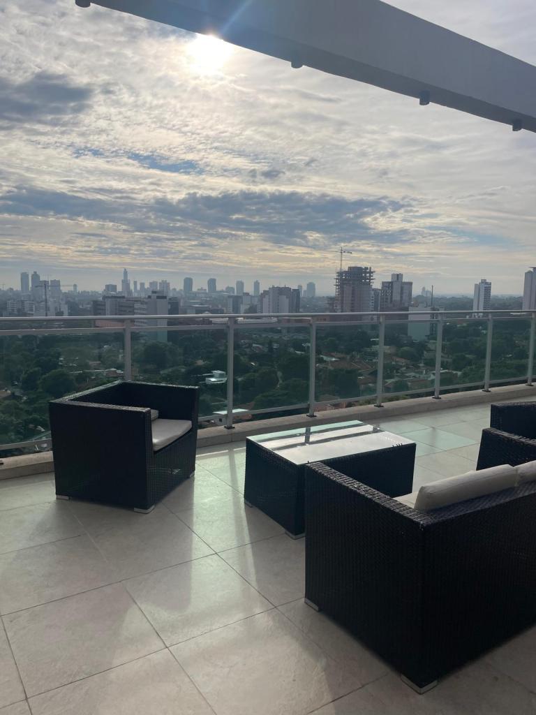 Rooftop Asuncion Paraguay Logement tour